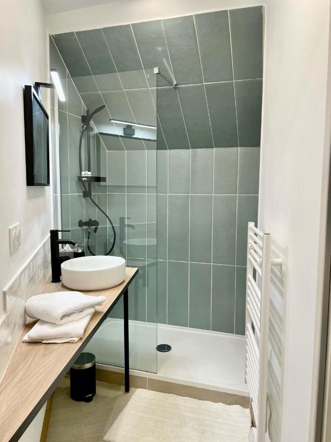 Appartement émeraude Lumineux T3 Au Cœur Du Village, à 5 Min Des Plages